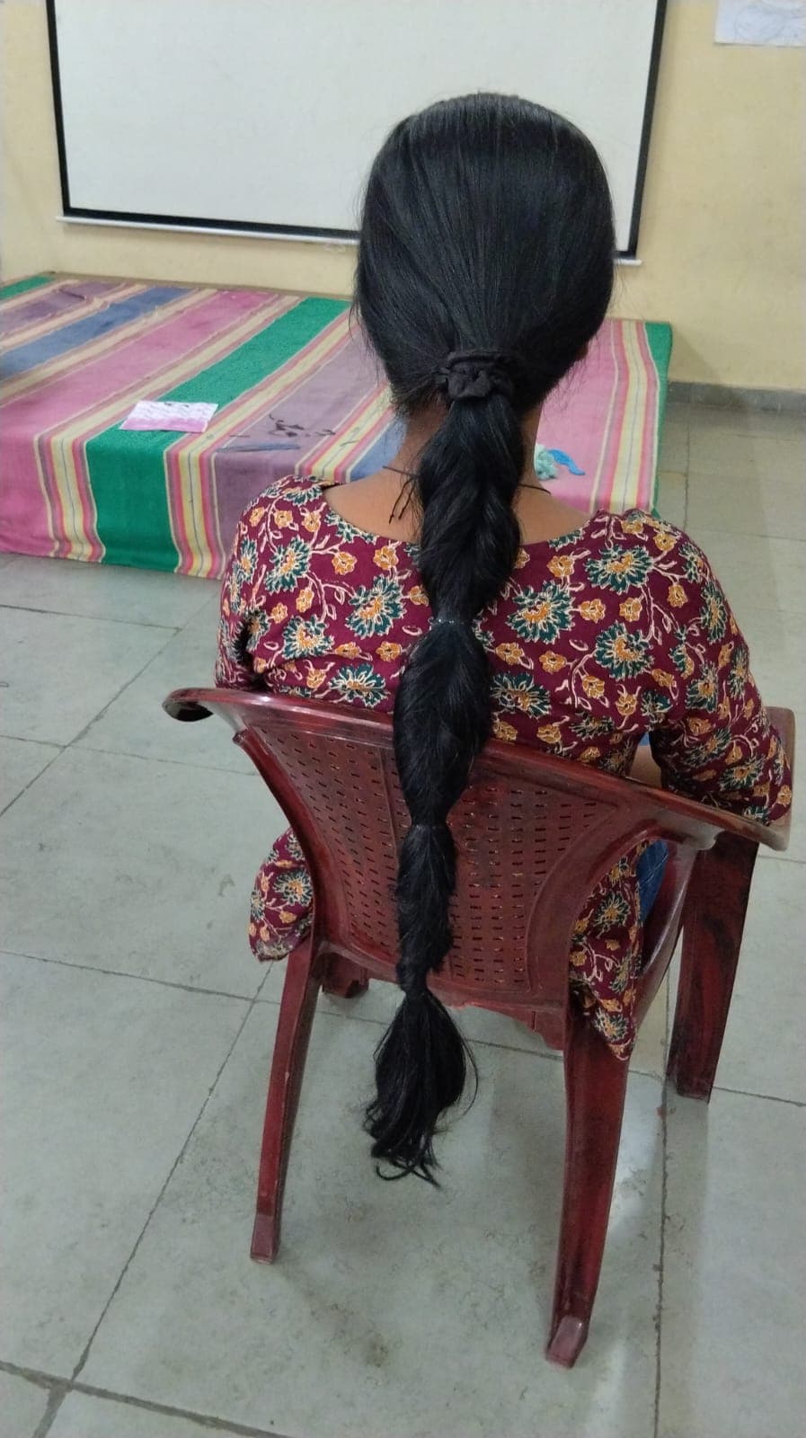 Students at the mehendi and hairstyle competition