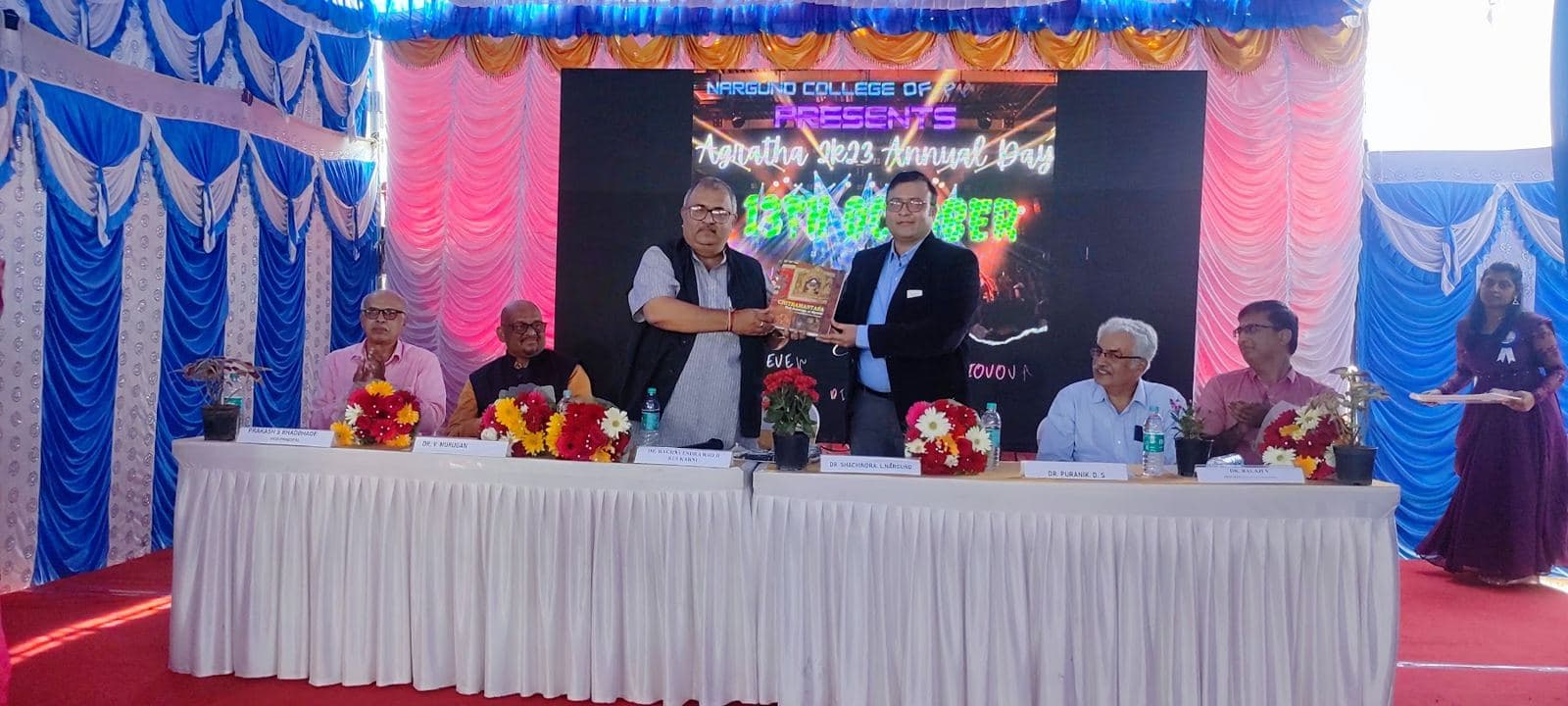 A guest being felicitated at the annual day